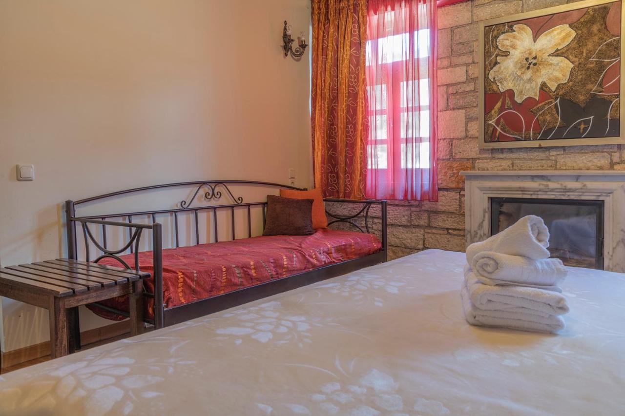 Aggelon Katafygio Hotel Asprangeloi Buitenkant foto