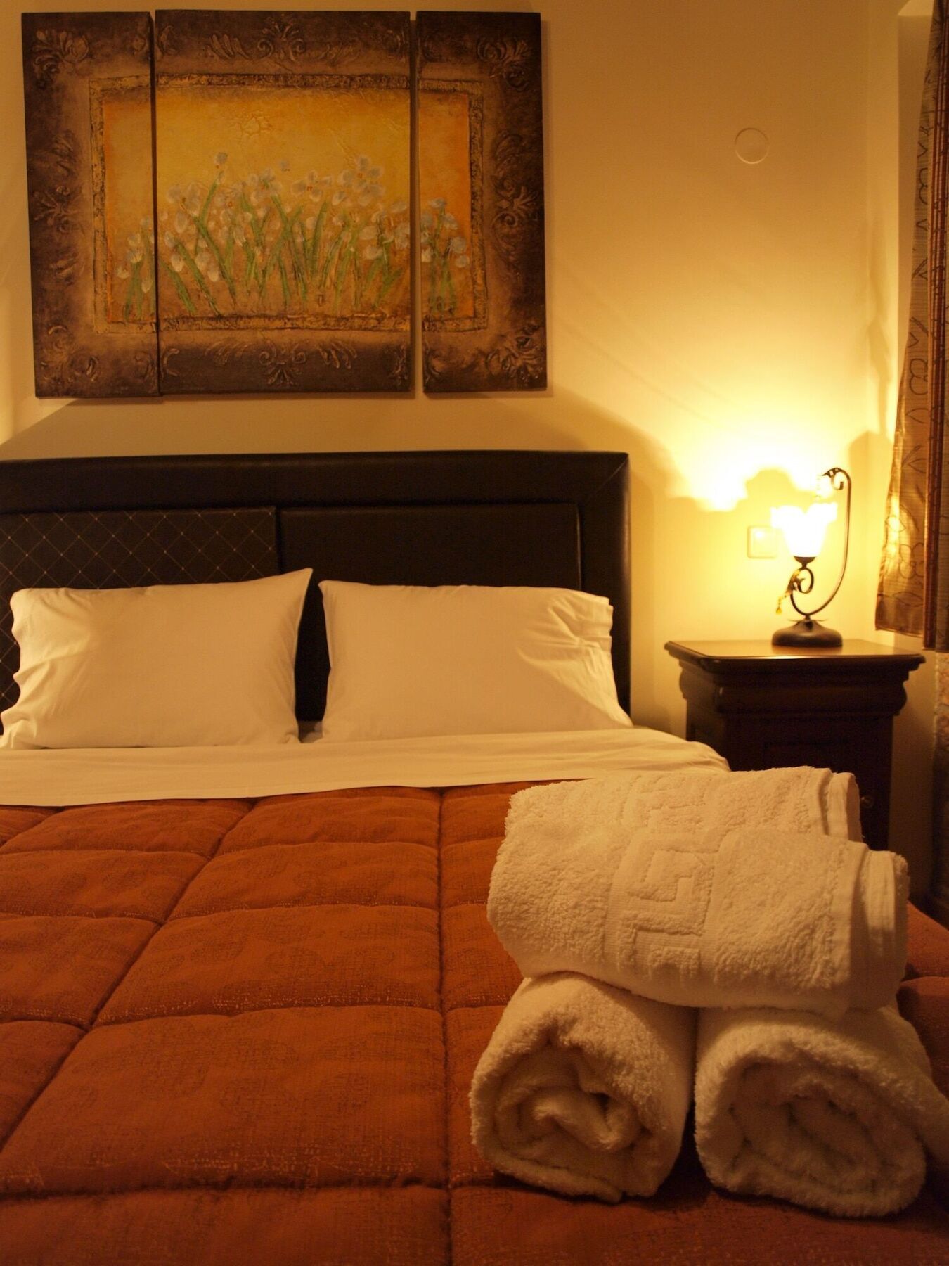 Aggelon Katafygio Hotel Asprangeloi Buitenkant foto