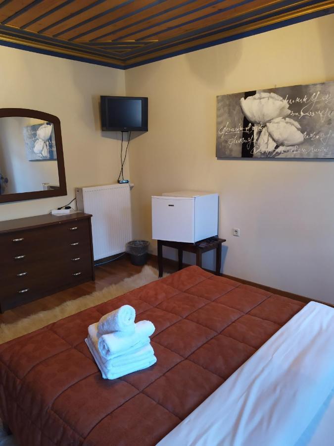 Aggelon Katafygio Hotel Asprangeloi Buitenkant foto