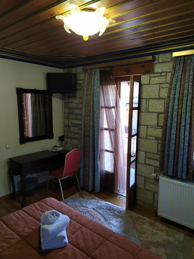 Aggelon Katafygio Hotel Asprangeloi Buitenkant foto