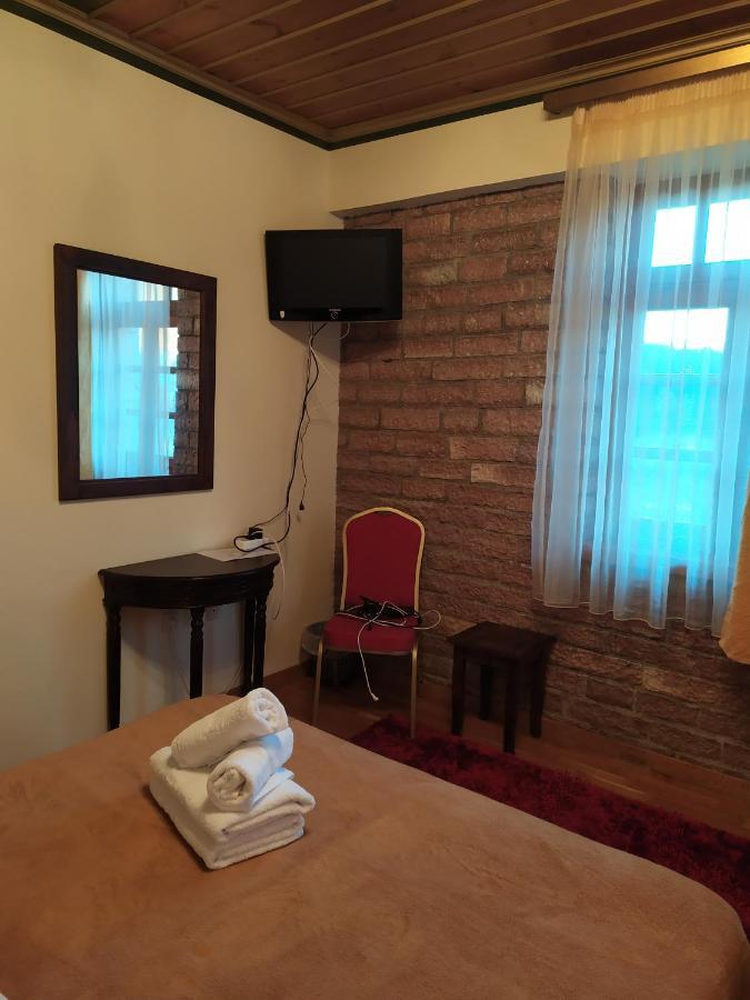 Aggelon Katafygio Hotel Asprangeloi Buitenkant foto